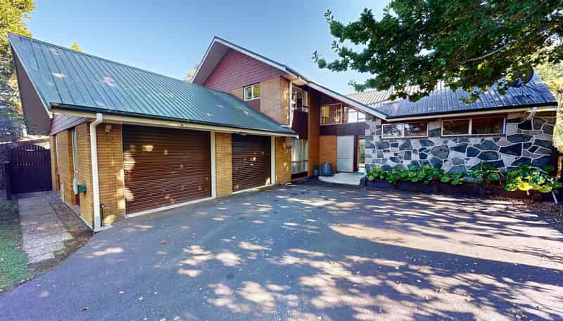  2 Vista Place, Kawaha Point