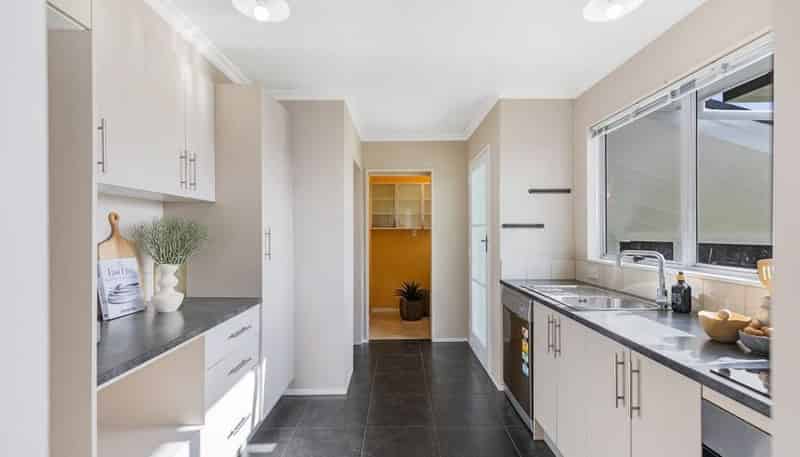 21 Paradise Place, Milson