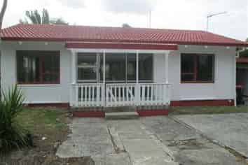 1/64 Haycock Ave, Mount Roskill