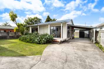 115 Wharf Road, Te Atatu Peninsula