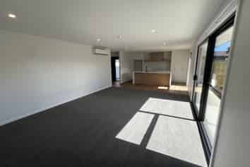 b/119 McMurdo Street, Tinwald