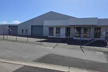 Ex Engineering Workshop/Warehouse and Offices