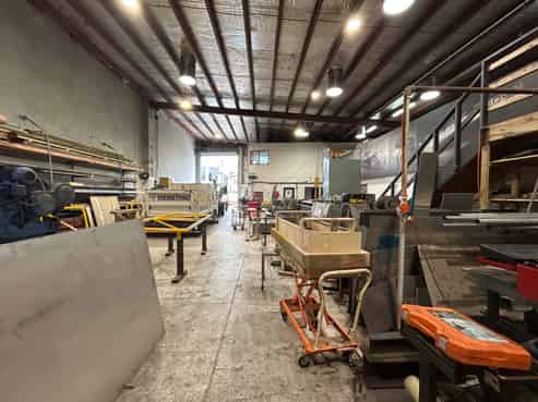 Solid Warehouse with Offices and Mezzanine
