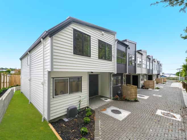 Lot 3/114 Don Buck Road, Massey