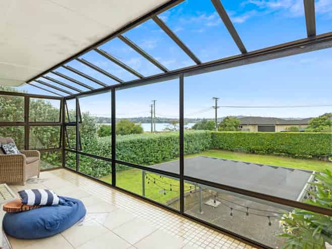 37 Boyd Avenue, Mangere Bridge