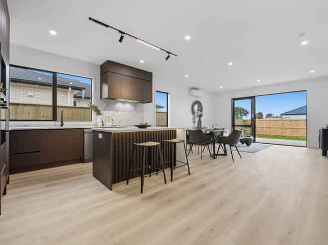 6 Kakano Street, Clevedon