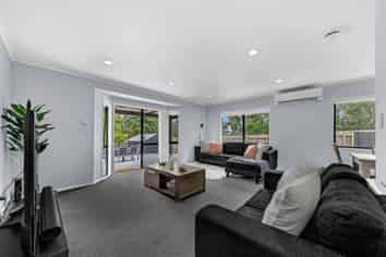 1/11 Rapaki Place, Te Atatu Peninsula