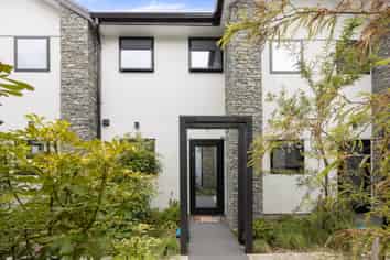 7/10 Fathom Place, Te Atatu Peninsula