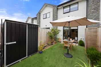 7/10 Fathom Place, Te Atatu Peninsula