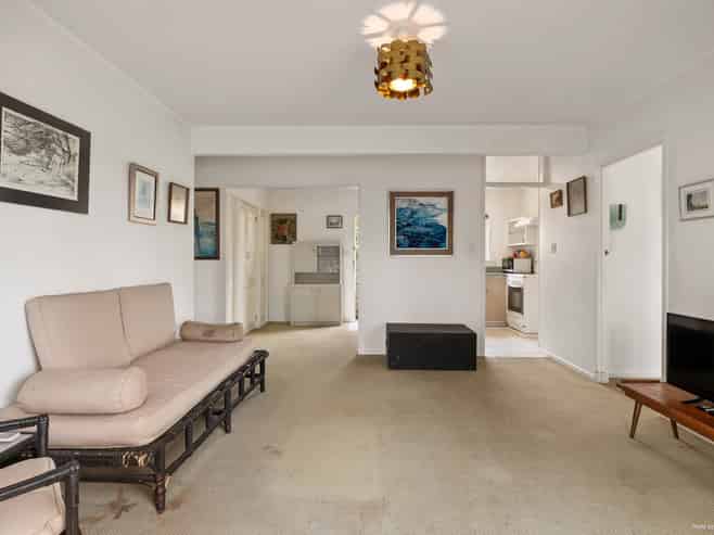 54 The Avenue, Lynfield