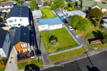 12 Alan Avenue, Henderson