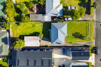 12 Alan Avenue, Henderson