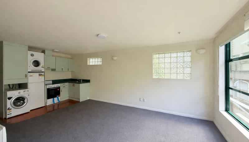 4E/57  Boulcott St, Te Aro