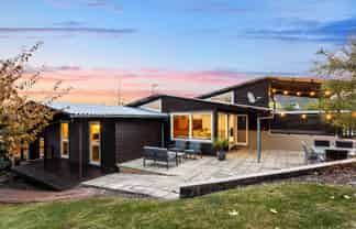 26 Martin Crescent, Northcote