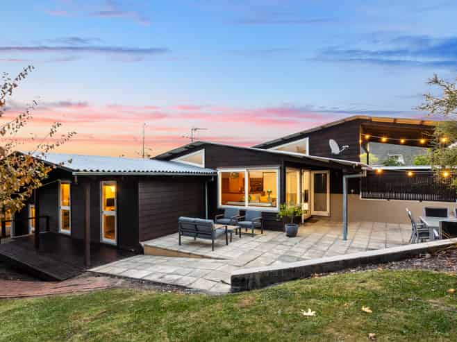 26 Martin Crescent, Northcote