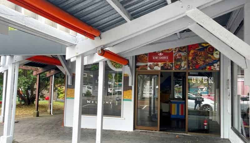  (Shop 3) 3 Inverness Road, Browns Bay