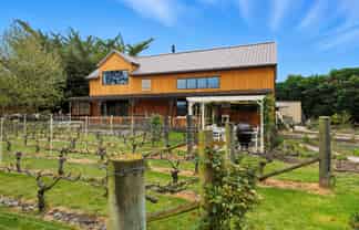 3/9 Johnston Street, Waipara