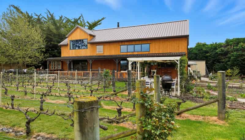 3/9 Johnston Street, Waipara