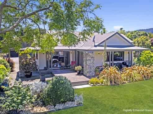 424 Tararua Road, Levin