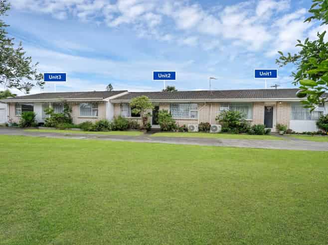 1,2,3/13 Huia Road, Papatoetoe