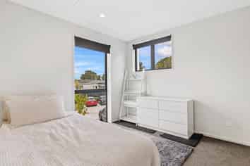 1/10 Tonga Place, Riccarton