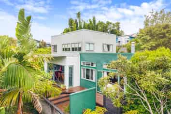 109 Duck Creek Road, Stillwater