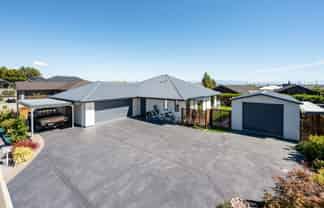 98 Daelyn Drive, Richmond