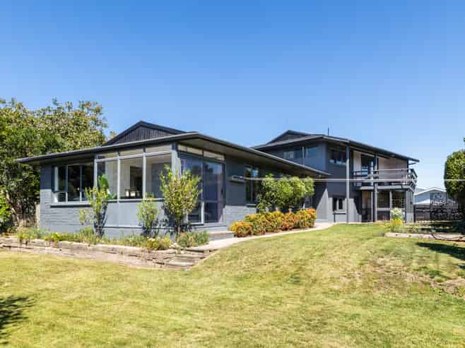 19 Chambers Street, Havelock North