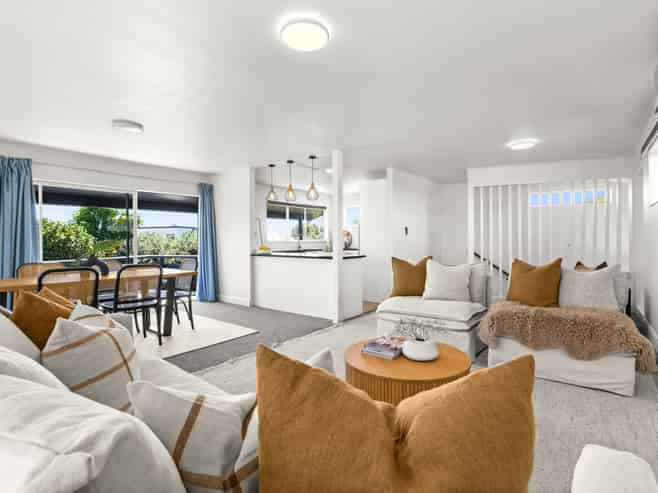 19 Chambers Street, Havelock North