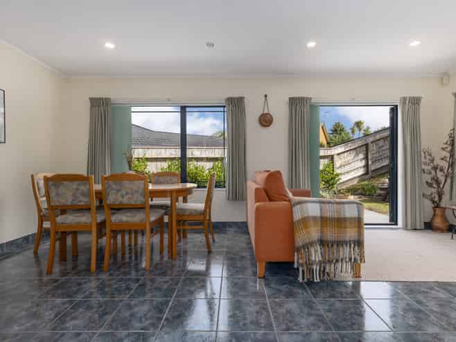 167 Langdale Avenue, Paraparaumu