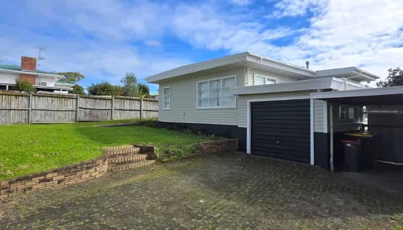 8A Woolfield Road, Papatoetoe
