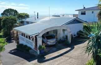 132 Town Point Road, Maketu