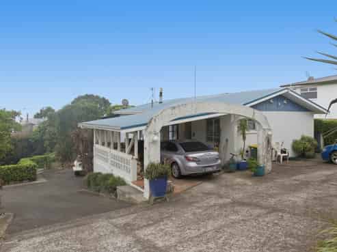 132 Town Point Road, Maketu