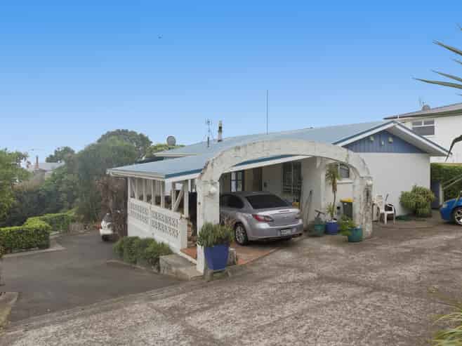 132 Town Point Road, Maketu