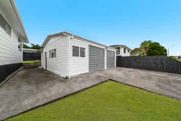 35 Sidey Avenue, Clover Park