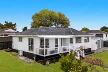35 Sidey Avenue, Clover Park