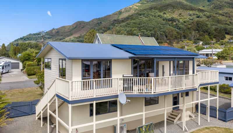 28 Lawrence Street, Havelock