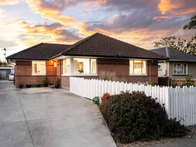 918 Avonside Drive, Avondale