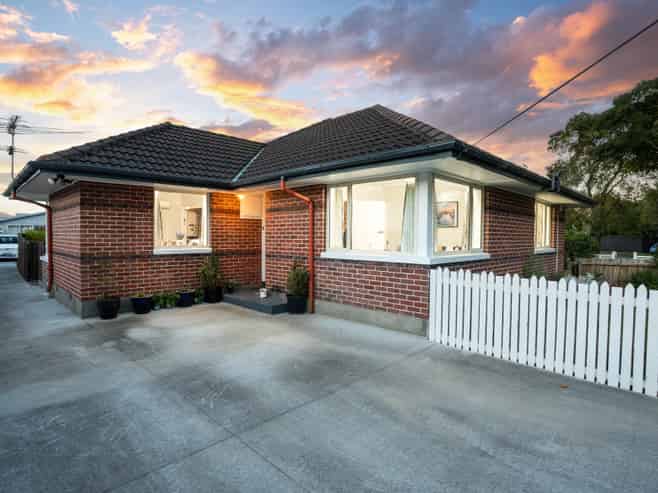 918 Avonside Drive, Avondale