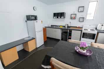 103 Bay View Road, South Dunedin