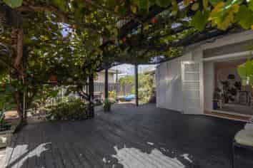 40 Cambridge Street, Levin