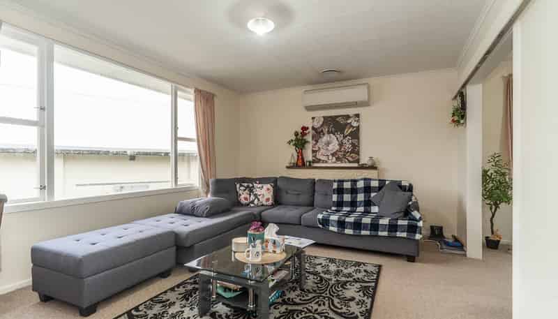 52 Braithwaite Street, Karori