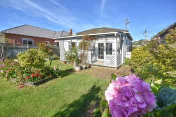 5 Nile Street, Saint Clair