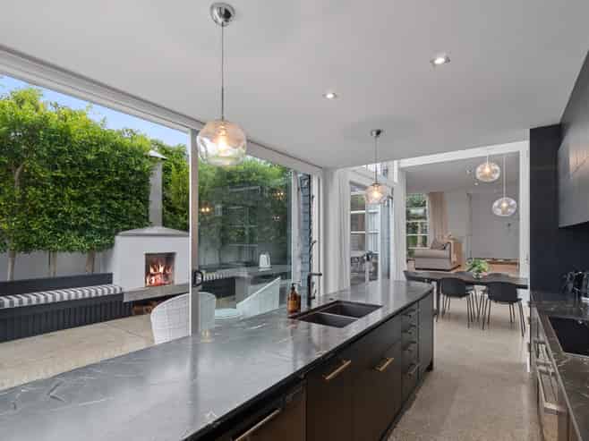 40 Woodside Road, Mount Eden