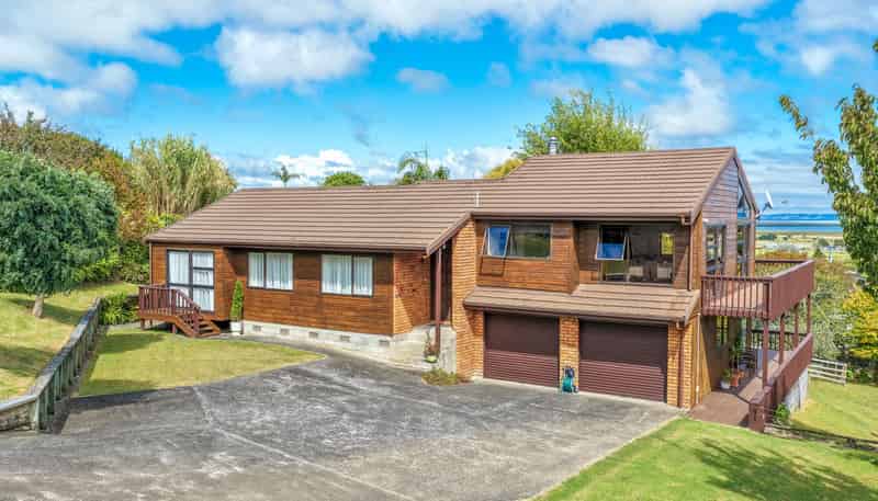 101 Mount View Road, Thames