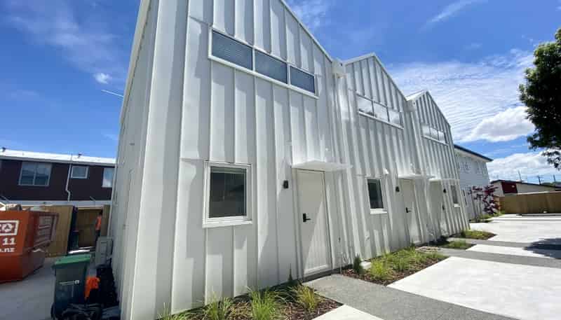 3/21  Buffon Street, Waltham