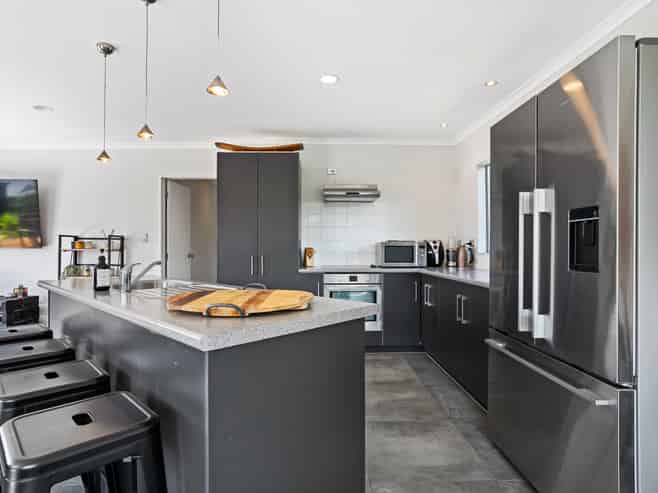 7 Ajax Head, Pauanui