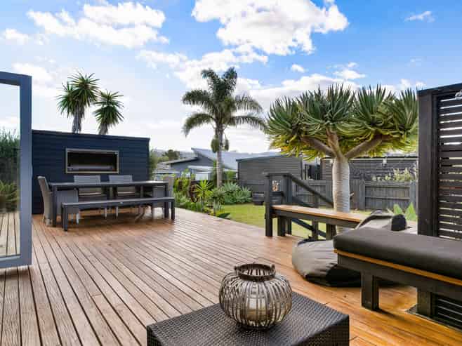 7 Ajax Head, Pauanui