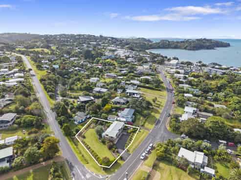 27 Tui Street, Oneroa
