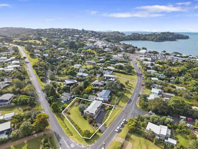 27 Tui Street, Oneroa